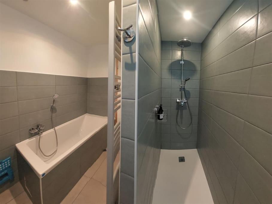 Le Cormoran Emplacement Ideal, Moderne Tres Equipe Thury-Harcourt-le-Hom Экстерьер фото